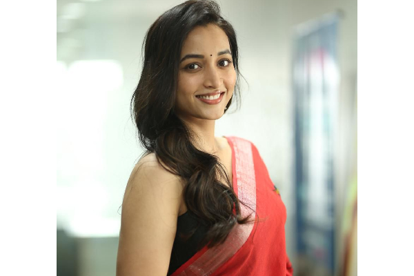 కేజీఎఫ్ బ్యూటీ రామ్ రొమాన్స్?