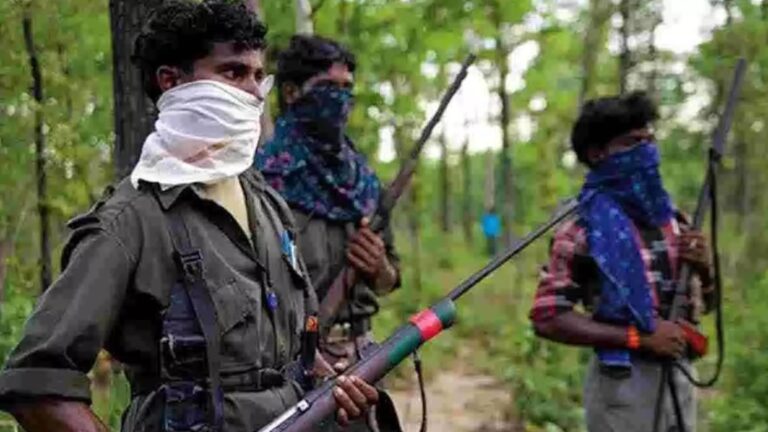లొంగిపోయిన మావోయిస్టు నరహరి | మావోయిస్టు కేంద్ర కమిటీ సభ్యుడు నరహరి లొంగిపోయారు.