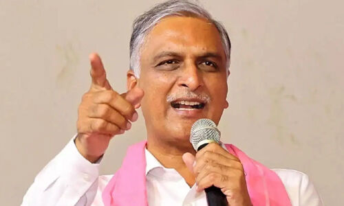 అందాల పోటీలకు నిధులుంటాయి కానీ.. రైతుల కోసం ఉండవా: హరీశ్ రావు