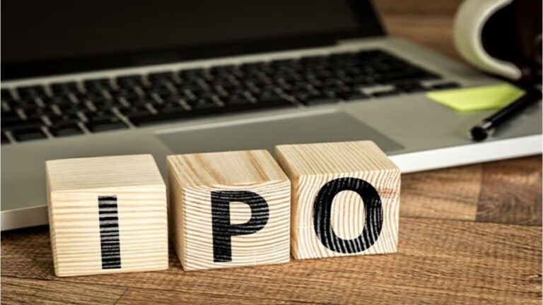 Advit Jewels IPO: అద్విత్ జువెల్స్ ఐపీఓకు భారీ డిమాండ్.. 50 శాతం పెరిగిన జీఎంపీ..! | గ్రే మార్కెట్ ప్రీమియం గణనీయంగా పెరగడంతో అడ్విట్ జ్యువెల్స్ IPOకి డిమాండ్ పెరిగింది.