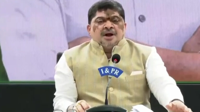 హైదరాబాద్లో SIR ప్రక్రియ నత్తనడక