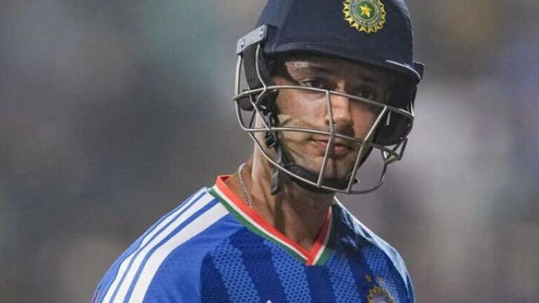 సిక్సర్ల దూబే కాదు.. జట్టులో ఎక్స్ ట్రా ఫింగర్..