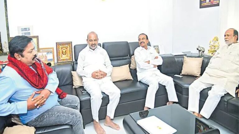 ఈటల, బండి అలయ్ బలయ్: కార్యకర్తలు ఏం తెలుసుకోవాలంటే..