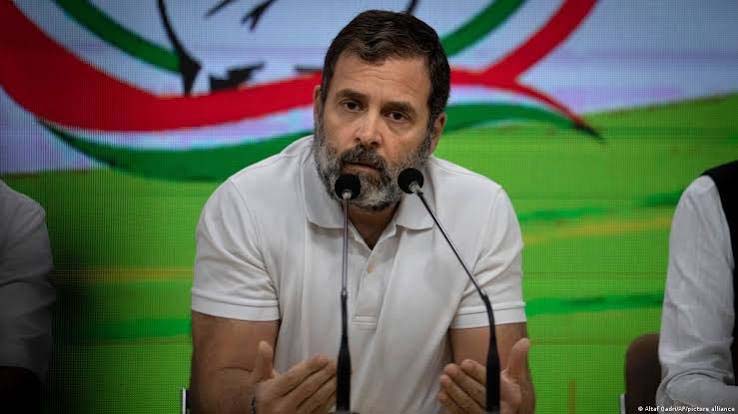 దేశంలో విద్యావ్యవస్థ నిర్వీర్యం – విశాలాంధ్ర