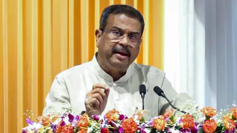 ధర్మేంద్ర ప్రధానే కాదు.. మనదేశంలో ఎంతమంది మంత్రులు